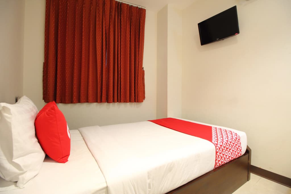 Super OYO 484 Pannee Residence Khaosan (Sha Plus) - photo 4