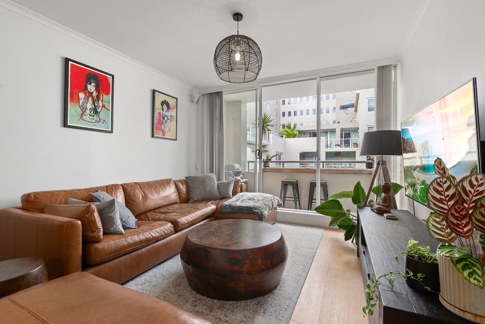 Spacious 1 Bed Near Manly Beach - photo 6