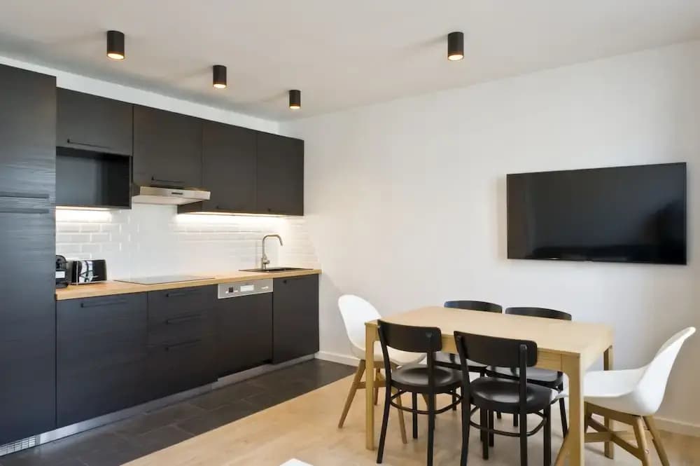 Pick A Flats Nation Avron Apartments - photo 11