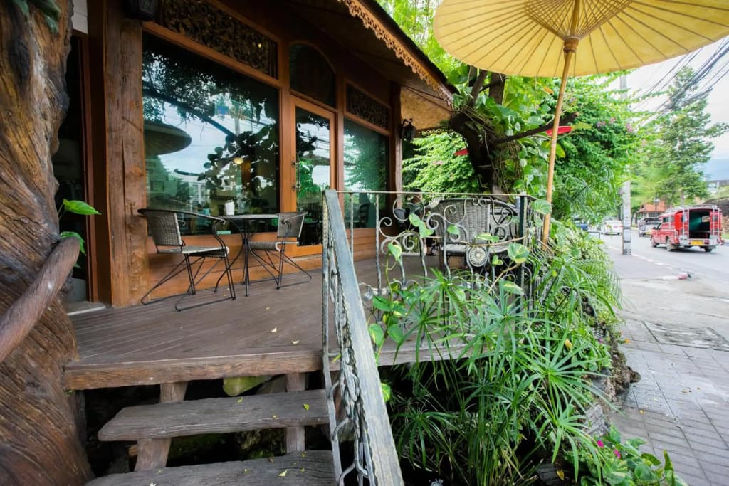 Mountain View Guesthouse - photo 13
