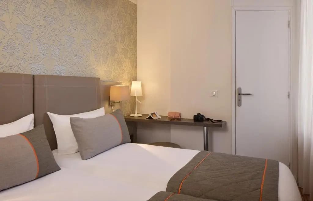 Timhotel Tour Eiffel - photo 43