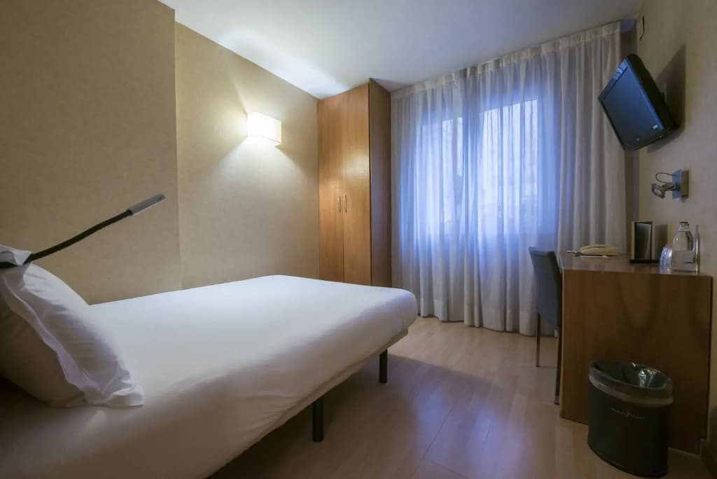 Hotel Silken Sant Gervasi - photo 37