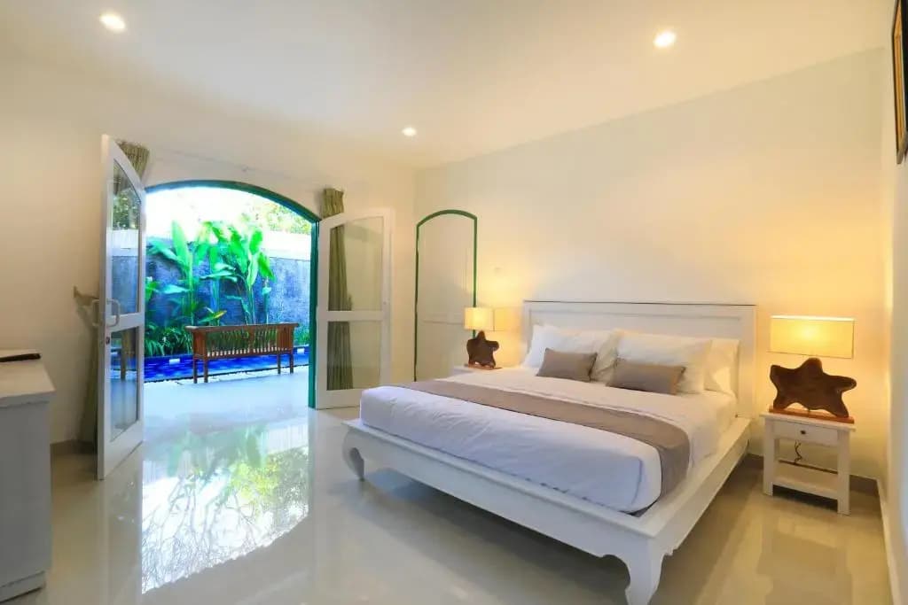 Singgah Villas Seminyak - photo 4
