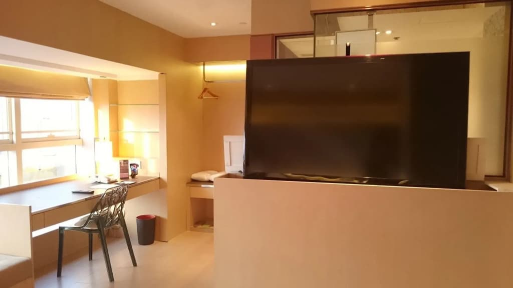 Butterfly on Waterfront Boutique Hotel Sheung Wan - photo 15