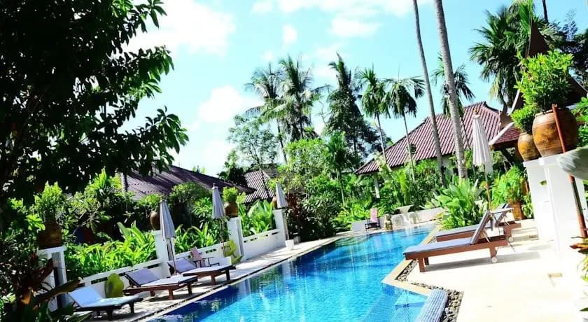 Coco Pool Villa Resort - photo 2