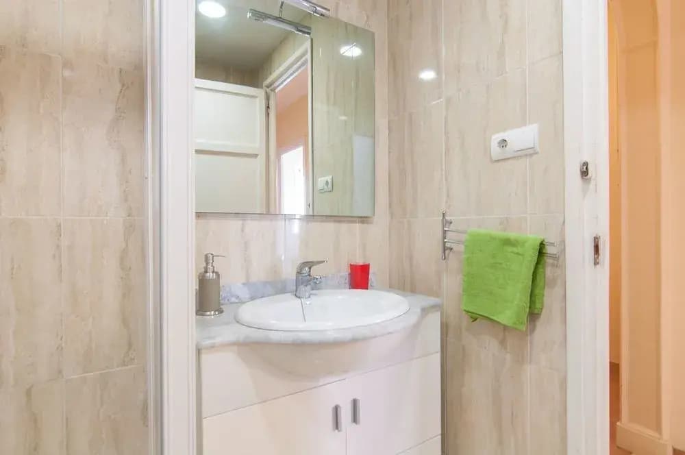 Bbarcelona Central Eixample Flats - photo 6