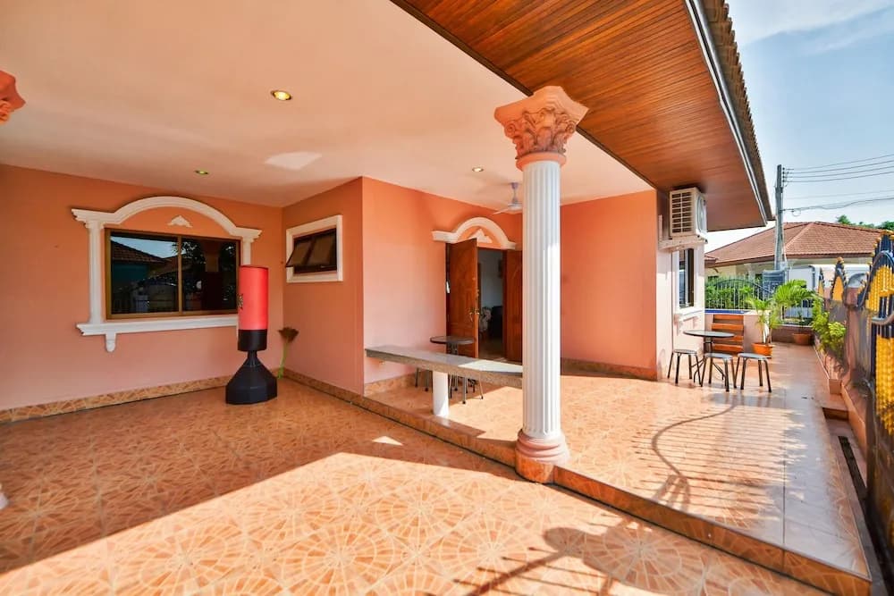 Eakmongkol Villas - photo 1