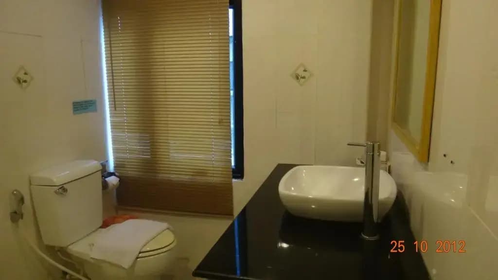 Sam's Lodge Hotel - photo 42