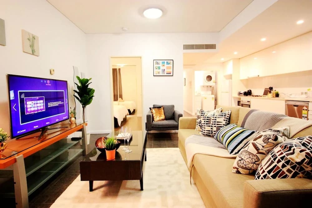 Spacious Apartment Central Location - photo 4