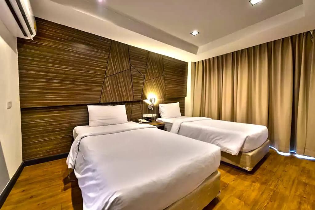 H2 Hotel - photo 3
