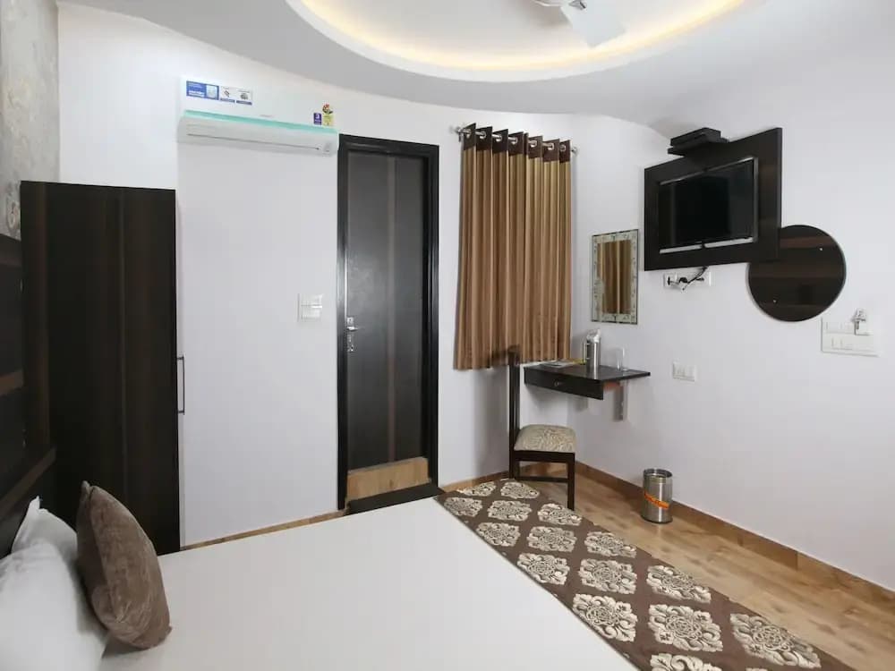 OYO 5385 Paschim Vihar - photo 4