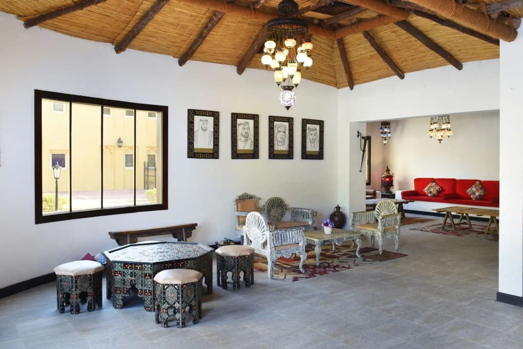 Al Hamra Residence - photo 16