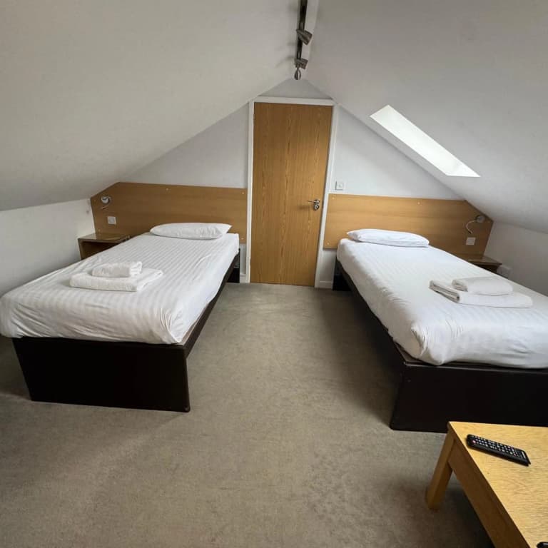 Gidea Park Hotel - photo 29
