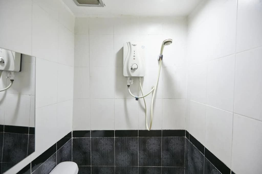 Fast Hotel Setapak Near Tunku Abdul Rahman UMT KL - photo 10