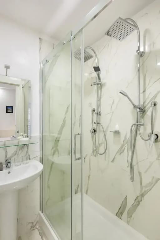 Little Aurelius Hotel - photo 25