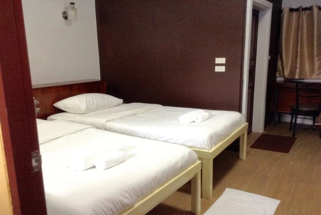 BC guesthouse Si Phraya - photo 3