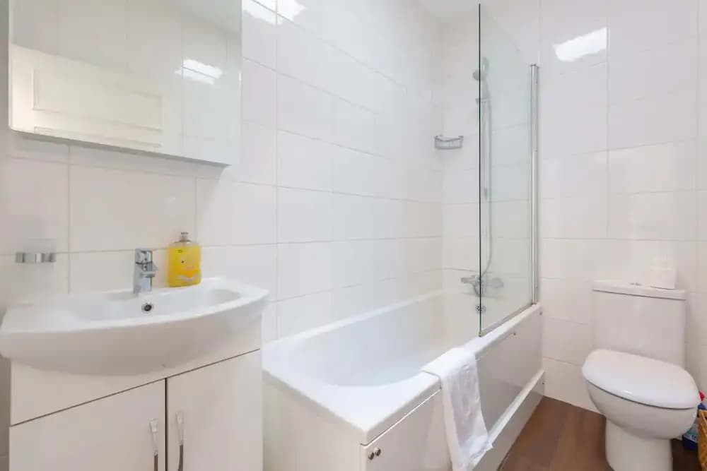 Charming & Central 2BD Flat - Islington - photo 8