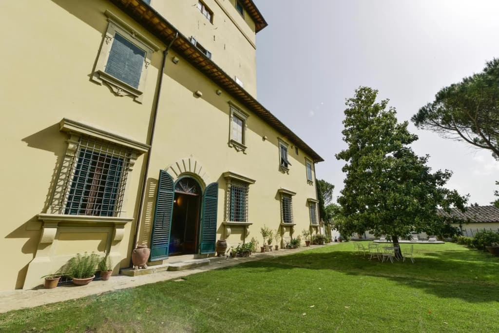 Residenza D’epoca Torre Dei Lari - photo 1