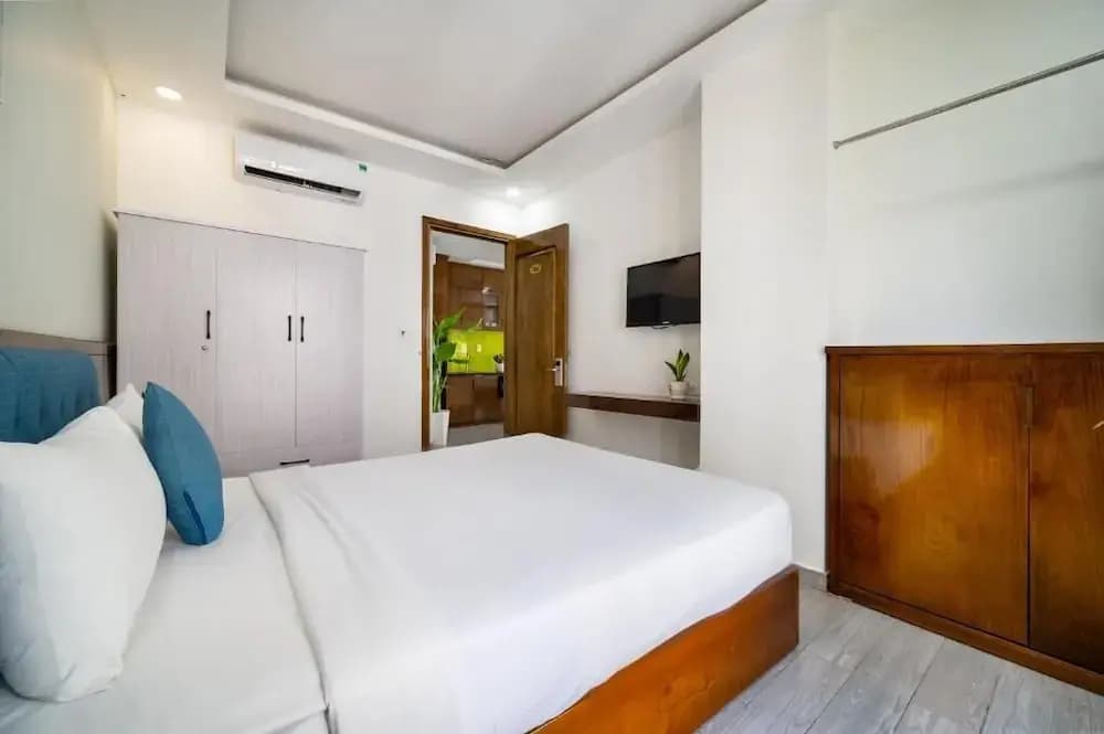 Sydney Da Nang Hotel & Apartment - photo 32