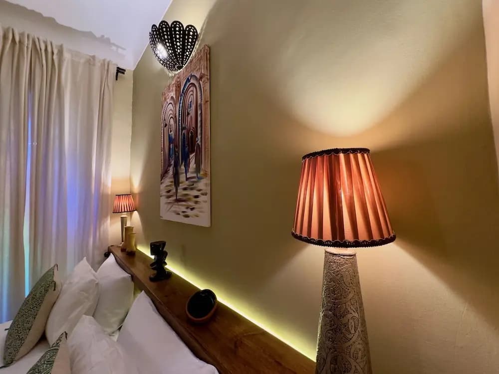 Riad Taghia - photo 4