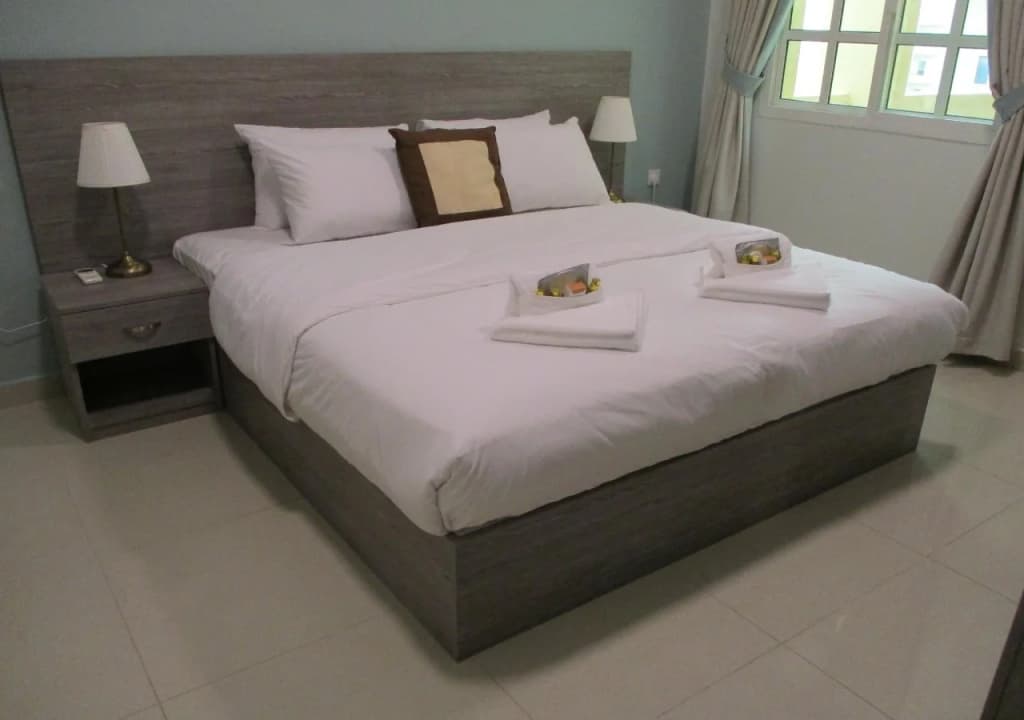 Sovereign Hotel - Marriage Certificate Required - photo 5