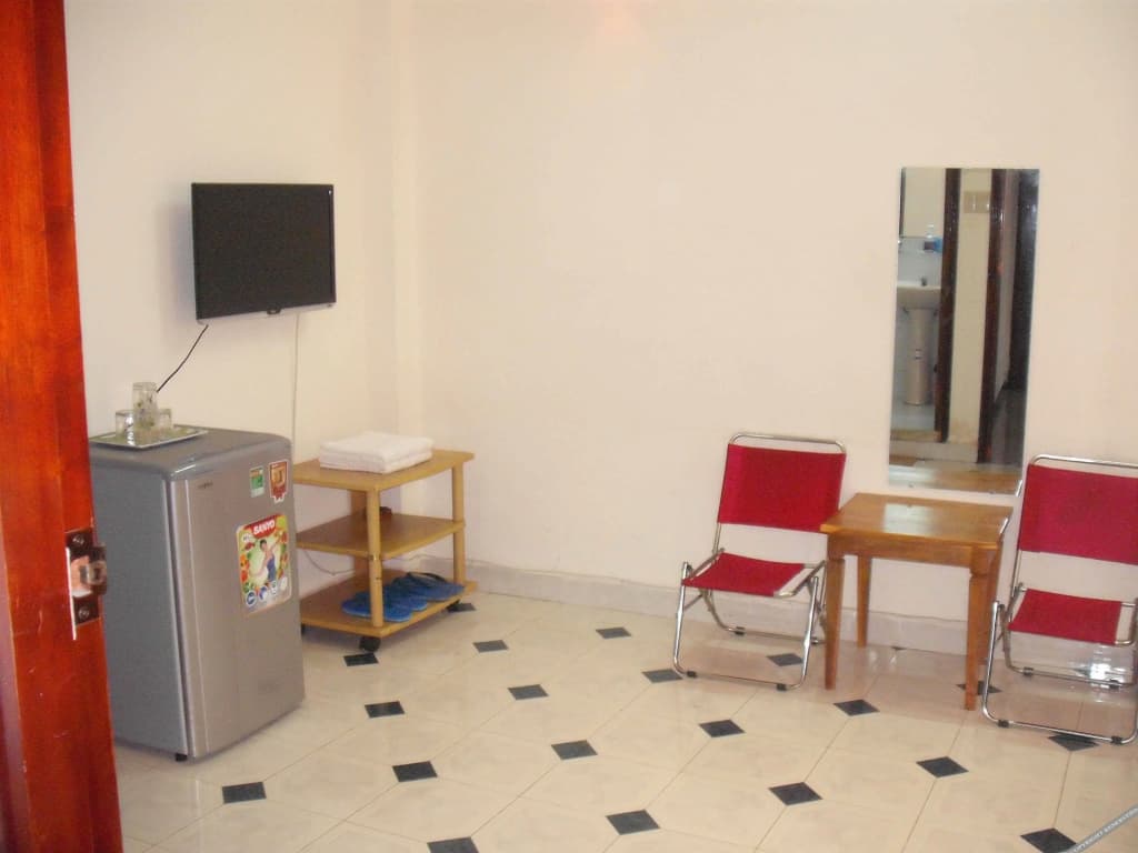 Linh Vi Hotel - photo 8