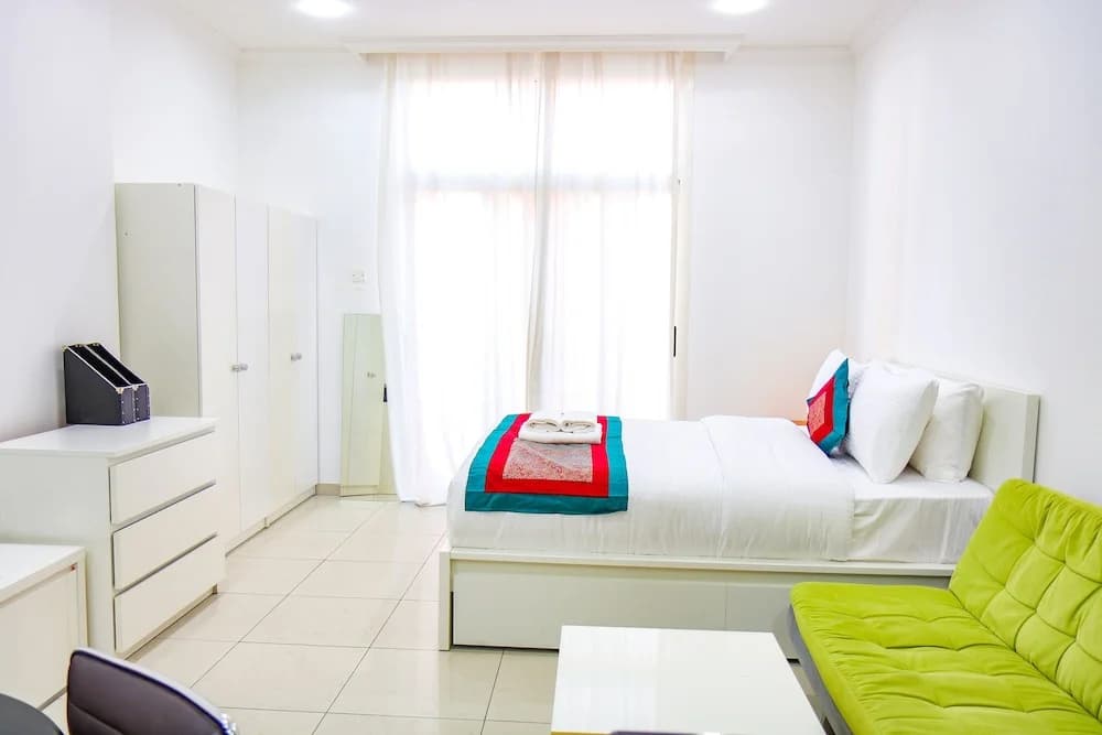 Studio Apartment in Spring Oasis - photo 4