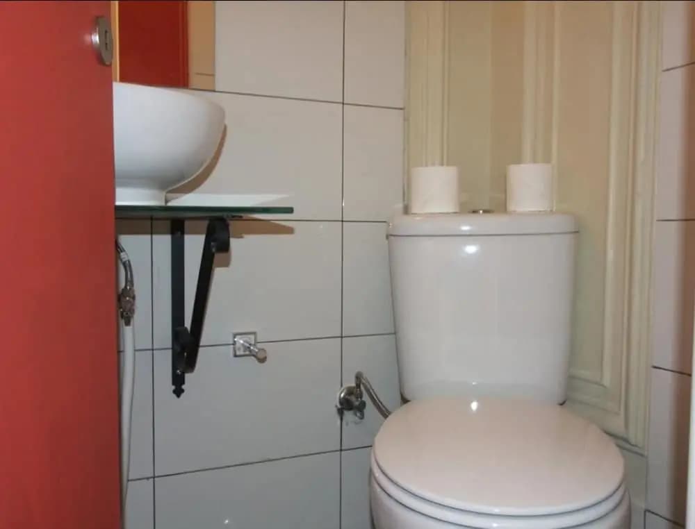 Lisbon Budget Inn - photo 7