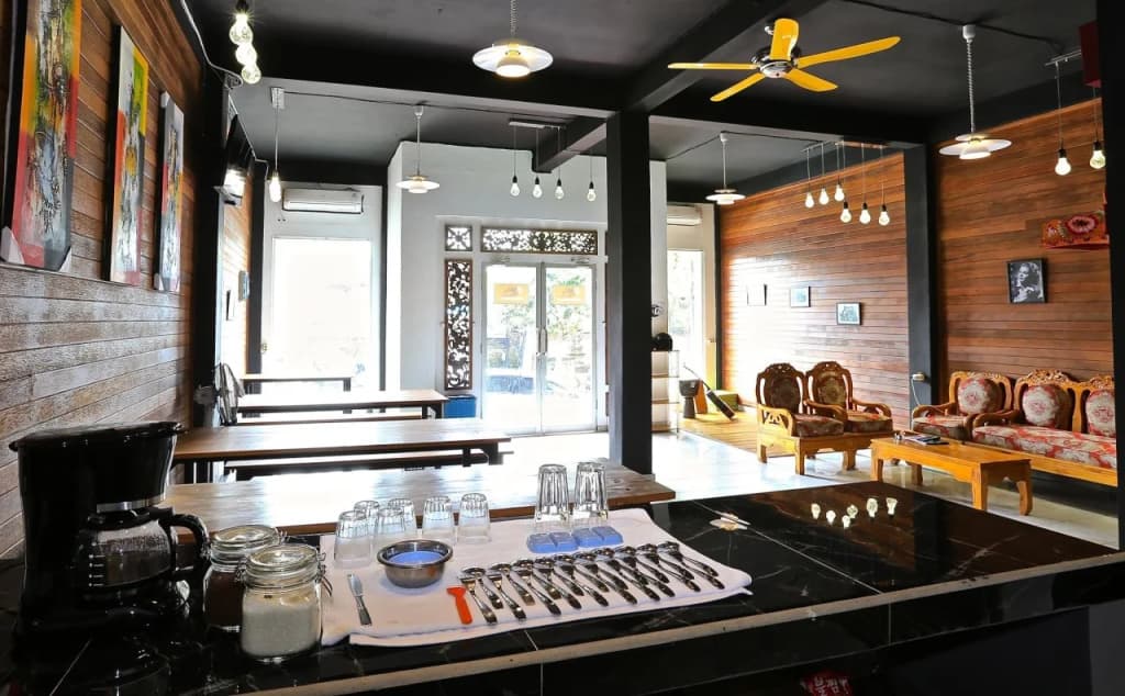 Bali Backpackers Hostel - photo 18