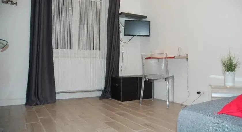 Paris France BnB - photo 4