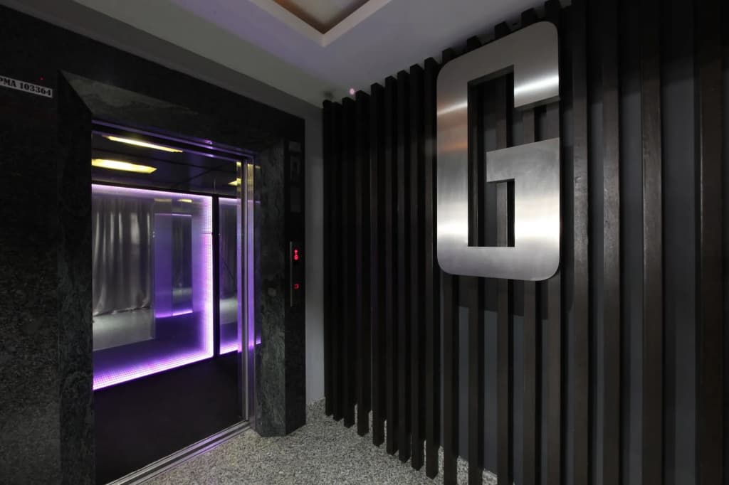 The Hulo Hotel Gallery - photo 14