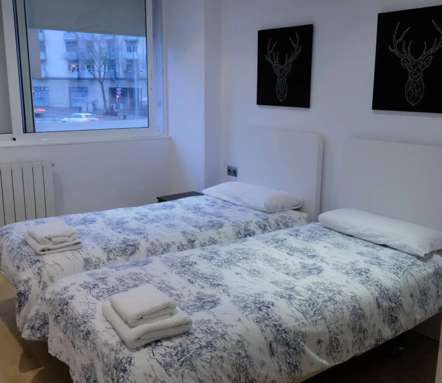 Apartamentos BCN Port - photo 1