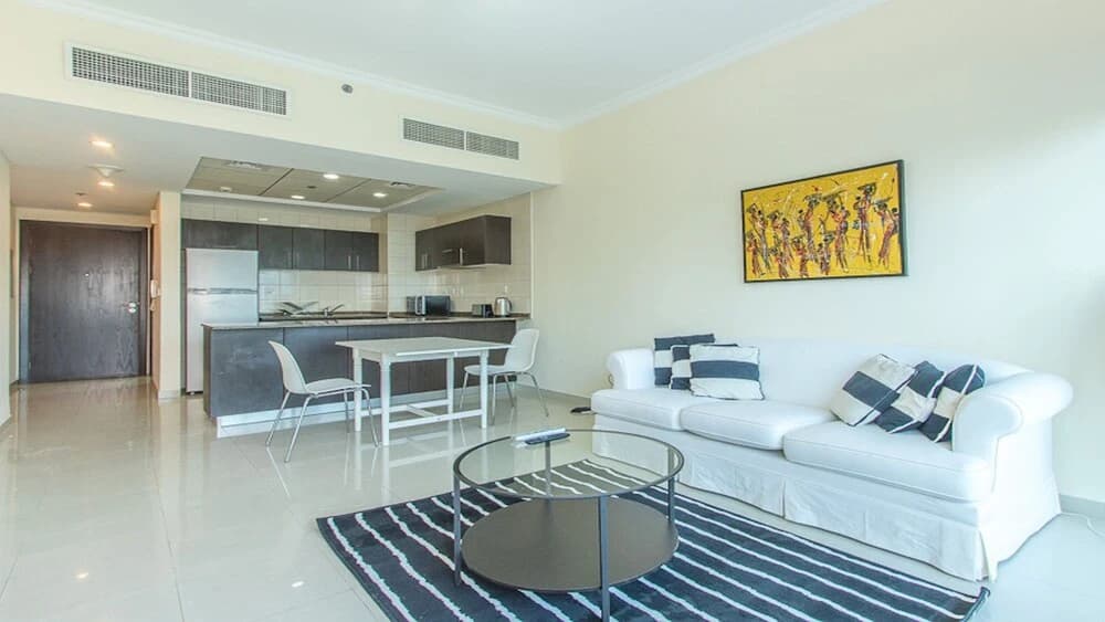 DHH - Bay Central West - photo 2