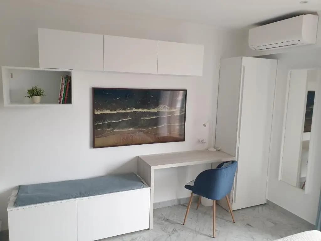 Beautiful T1 with Sea View - photo 5