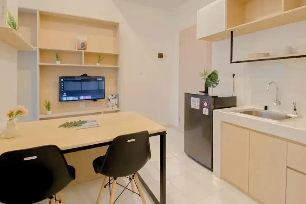 Great Deal and Relaxing 2BR at Tokyo Riverside PIK 2 Apartment - photo 14