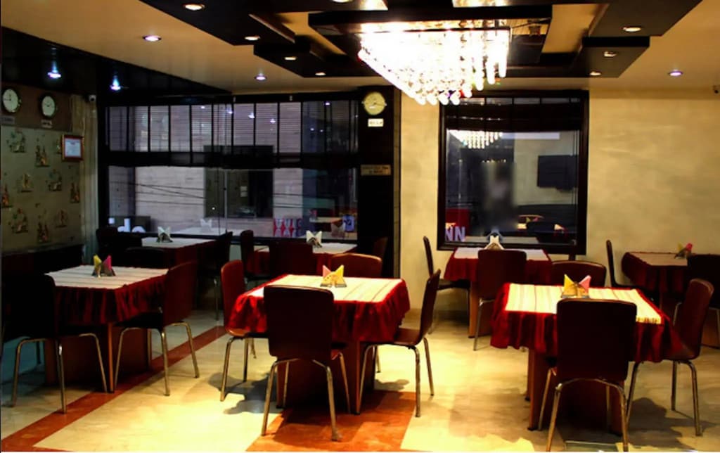 Daanish Residency Hotel - photo 12