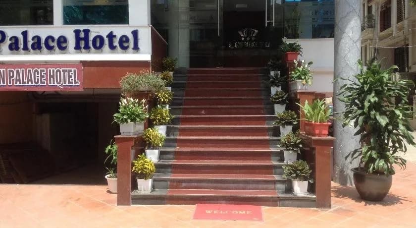 Saigon Palace by OYO Rooms - photo 34