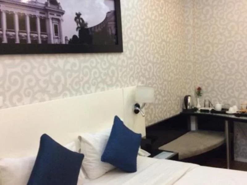 M Belle Hotel - photo 4