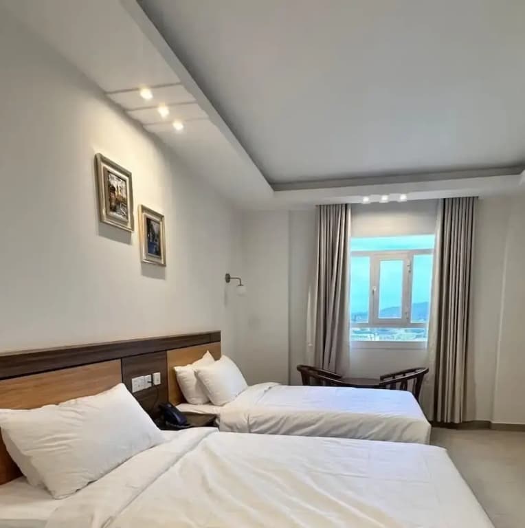 4 Guys Hotels - photo 4