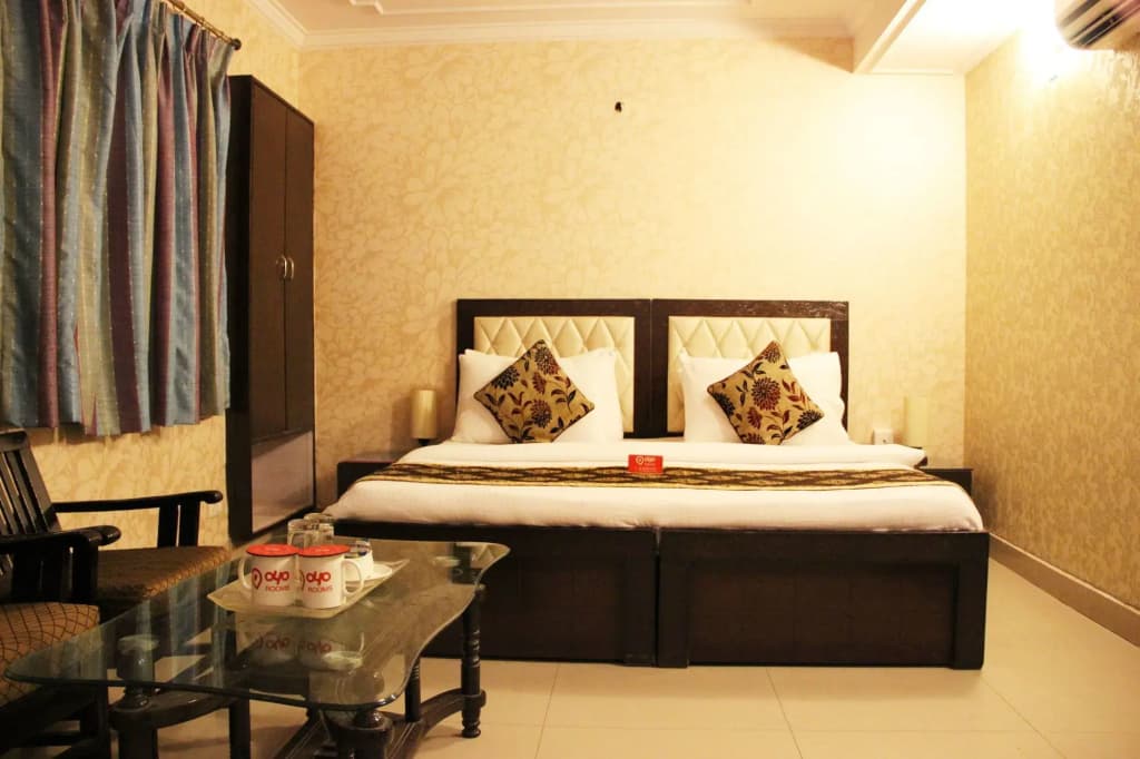 OYO Flagship 2407 Hotel Gera's M1 - photo 6