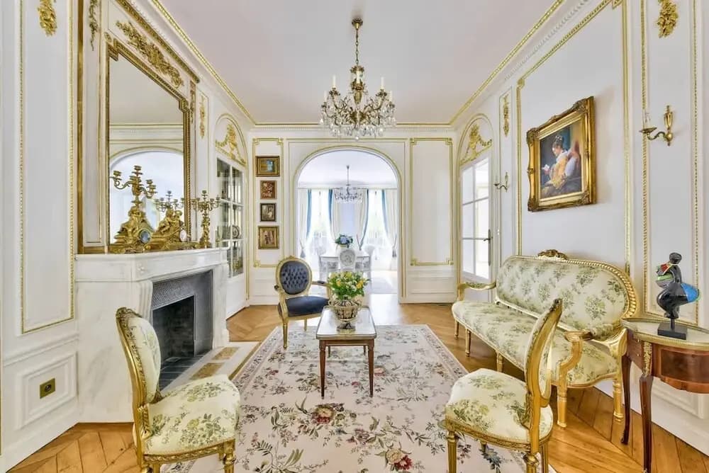 Noble Luxury Residence in the Heart of Paris - photo 13