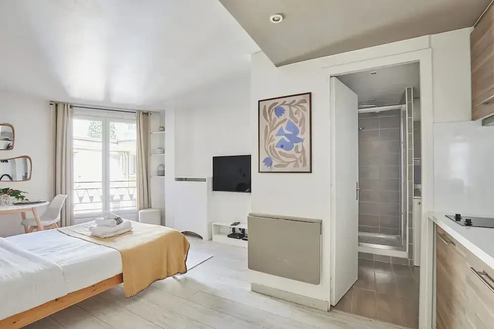 Modern Studio Montaigne Champs Elysees - photo 3