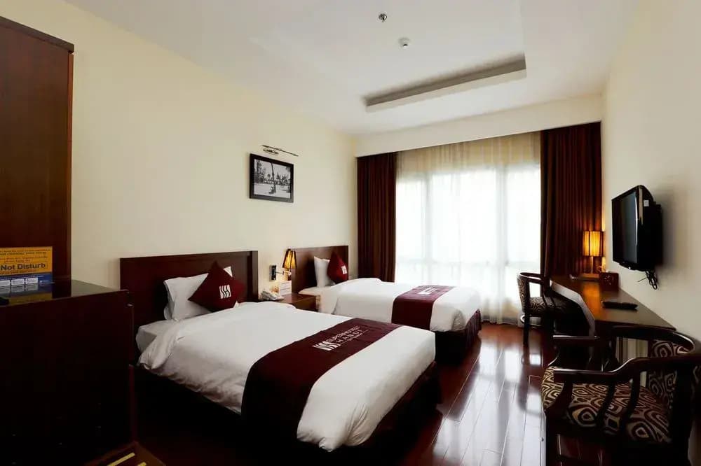 Chain First Eden Hotel - photo 6
