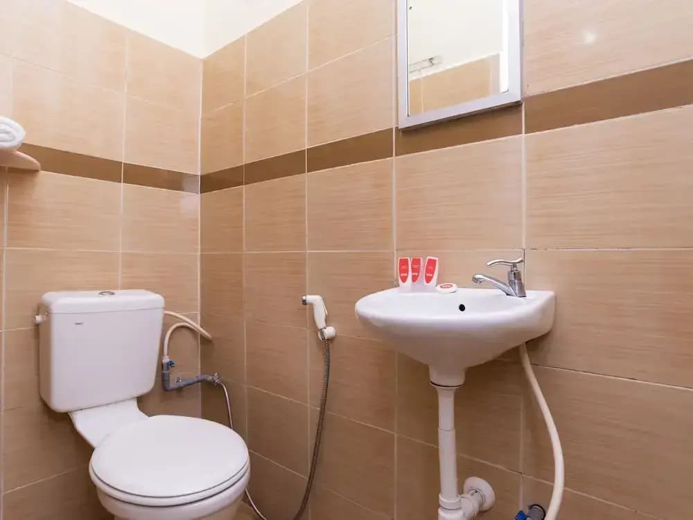 OYO 89536 Hazris Hotel - photo 8