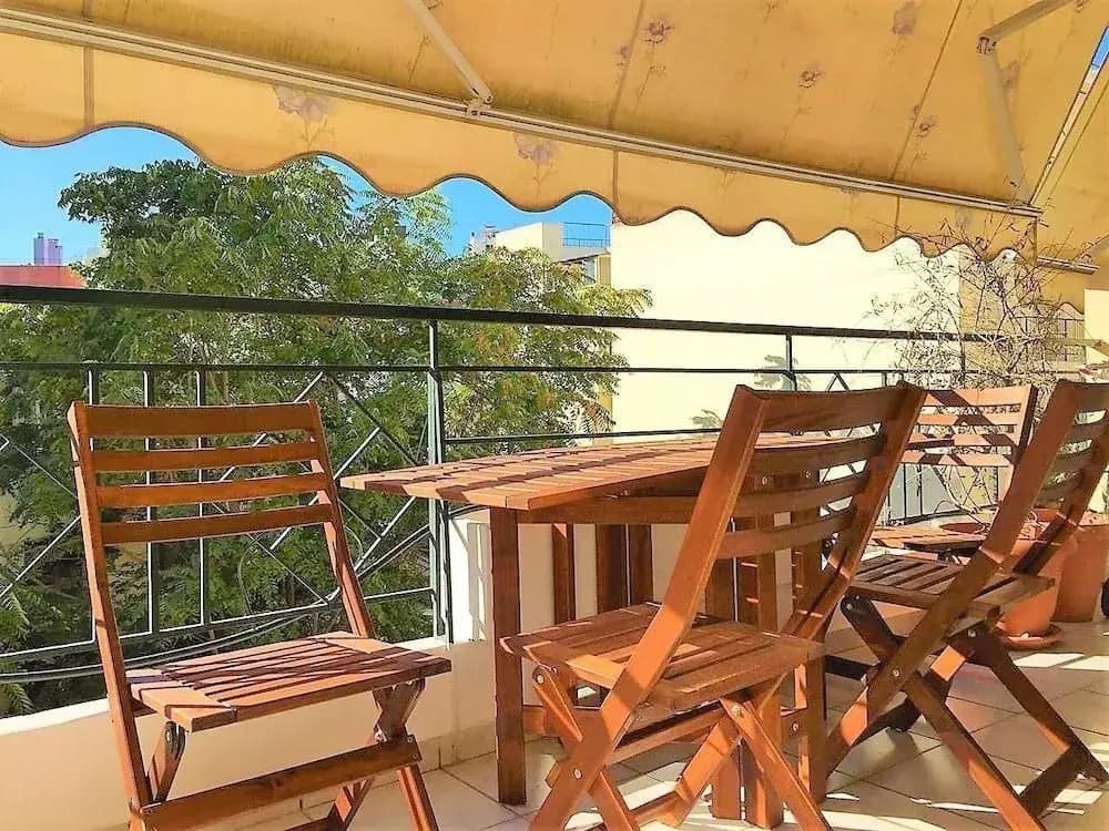 Comfy 3rd Floor Flat and Pspace - photo 13