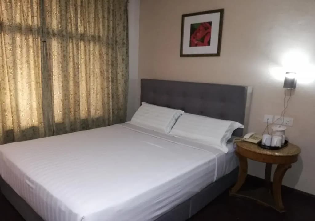 Floral Hotel - photo 4