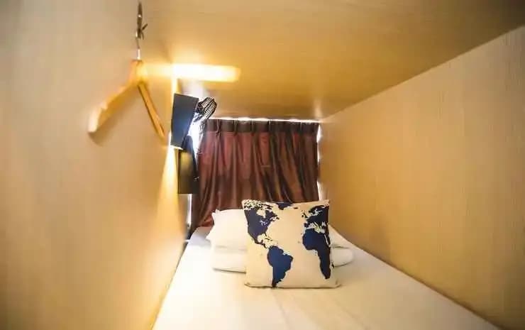 Traveller Bunker Hostel 1 - photo 27