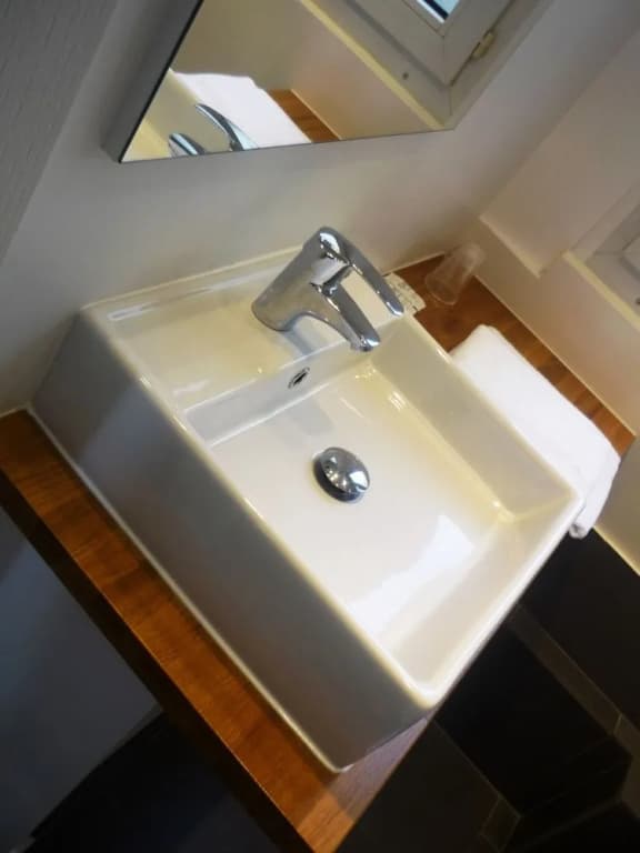 Marys Hotel - photo 9