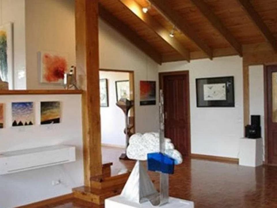 Art at Linden Gate - photo 4
