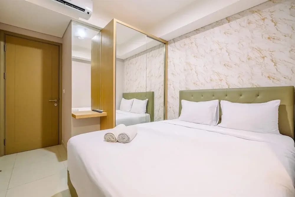 Comfort And Modern 1Br At Gold Coast Apartment - photo 3